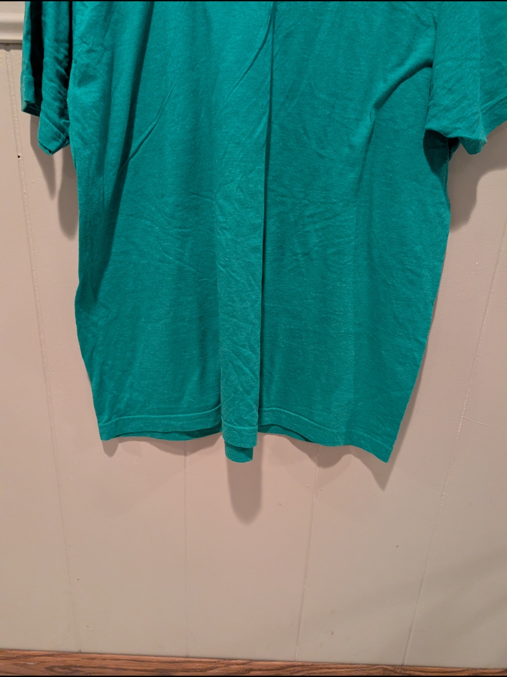 Train Green 'Soul Sister' Graphic Tee with Daisies - Unbranded - Picture 11 of 11